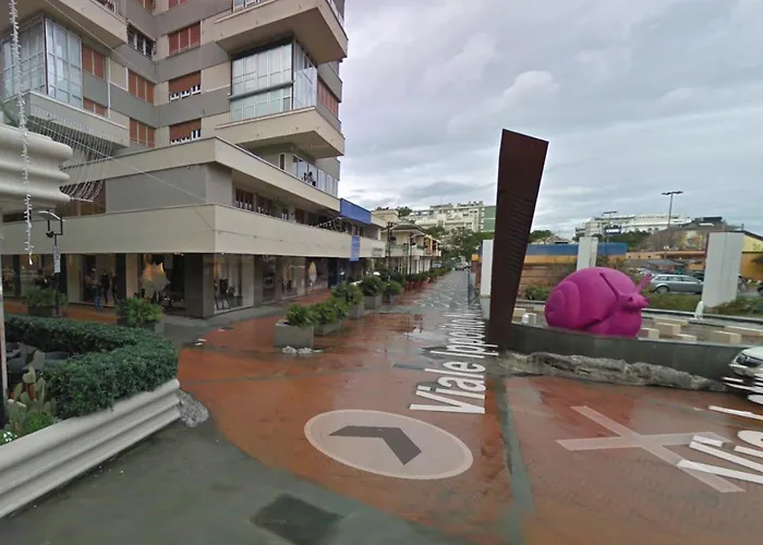 Luxury Blue Living Pescatore